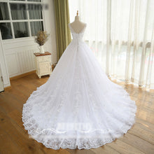 Gorgeous Ball Gown Wedding Dresses V Neck Lace Appliques Bridal Gown With Long Train WD309