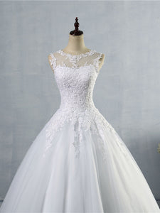 Round Neck Lace Appliques Ball Gown Wedding Dresses WD327