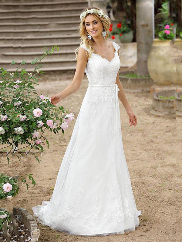 Lace A Line Beach Boho Wedding Dresses Shear Back Buttons Bridal Gown WD341