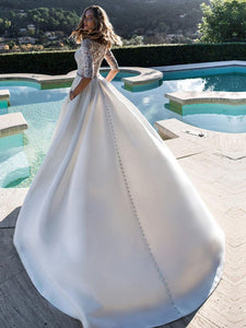 Half Sleeves Lace Satin Illusion Back Wedding Dresses Bridal Gown with Buttons WD362