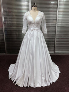 Satin Deep V-Neck A-Line Wedding Dresses With Lace Appliques Half Sleeves Bridal Dress WD366