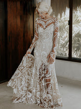 Unique Boho Chic Lace Long Sleeves Wedding Dresses Backless Bohemian Bridal Gown WD382