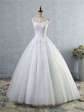 Round Neckline Sheer Back A-Line Wedding Dresses Bridal Gown with Buttons WD391