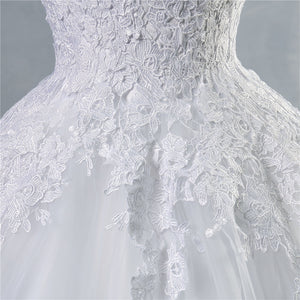 Round Neck Lace Appliques Ball Gown Wedding Dresses WD327